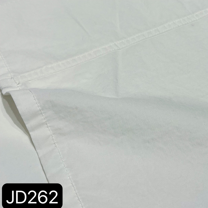 Environmental - Friendly 156g 100% cotton woven fabric for garment