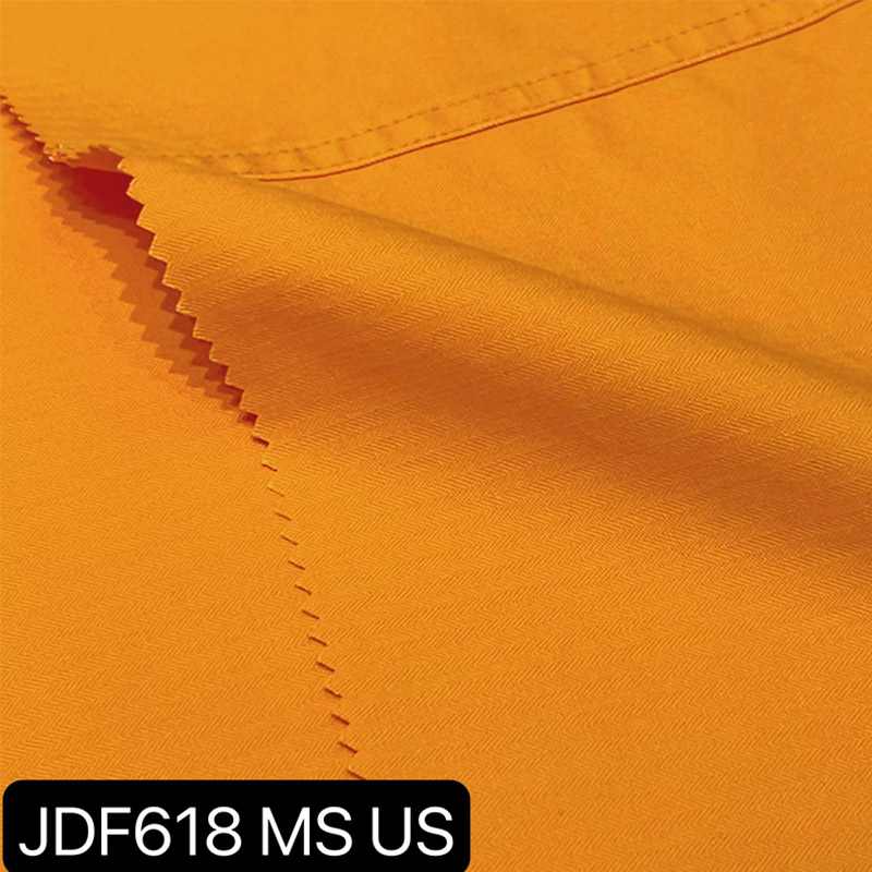 Environmental - Friendly 231g 100% cotton  woven fabric for garment