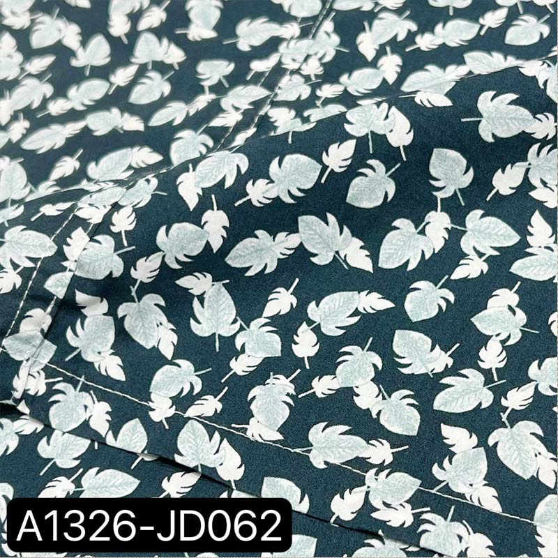 Hot Sale 109g 100% cotton  woven fabric for garment